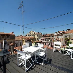 La Fenice 2*, Venecia Italia